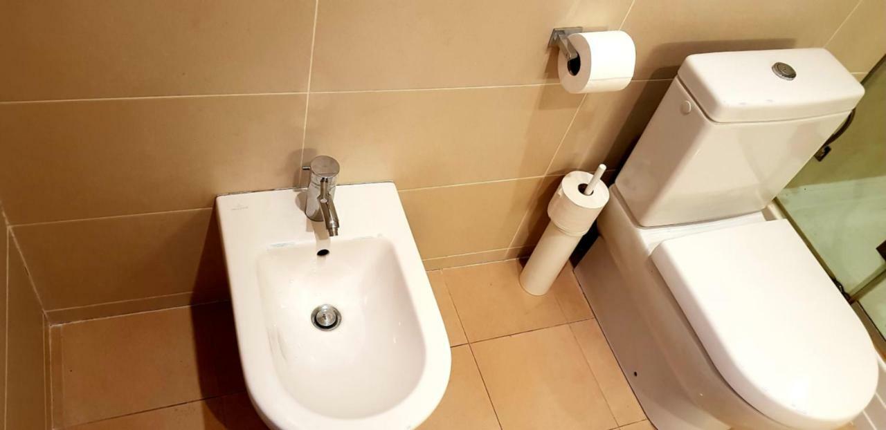 Exceptional Uzupis Bridge 3 Bedroom Apartment Вильнюс Экстерьер фото